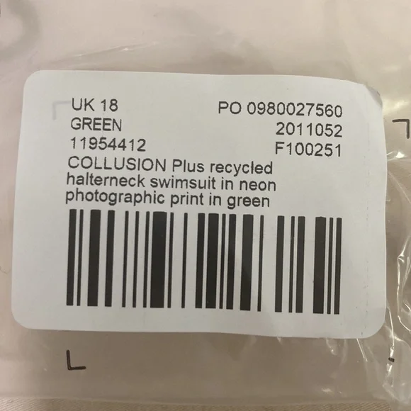 ASOS-COLLUSION Plus size halter neck swimsuit in neon green photographic print. - Picture 5 of 5